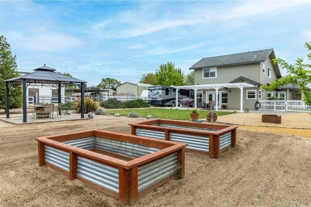 Our Farmhouse, Our Place: Cozy And Cute Homestead! Paso Robles Zewnętrze zdjęcie