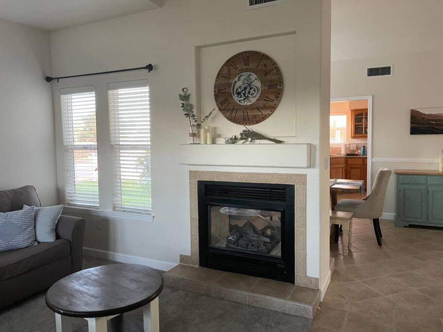 Our Farmhouse, Our Place: Cozy And Cute Homestead! Paso Robles Zewnętrze zdjęcie